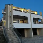 Сasa de vacaciones Bruna Trogir